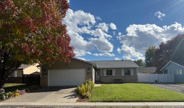2977 Bookcliff Avenue, Grand Junction, CO 81504