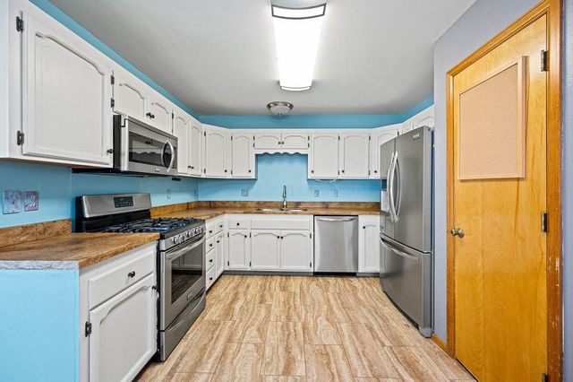 2977 Bookcliff Avenue, Grand Junction, CO 81504