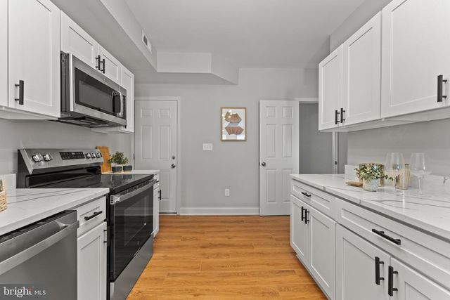 1724 N MILTON AVE, Baltimore, MD 21213