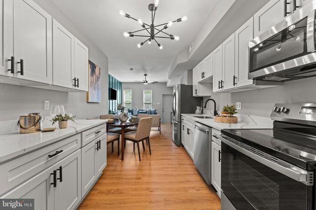 1724 N MILTON AVE, Baltimore, MD 21213