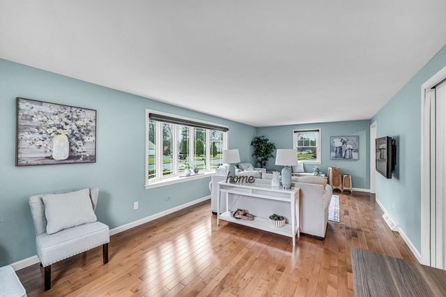 141 Tanglewood Drive, East Longmeadow, MA 01028