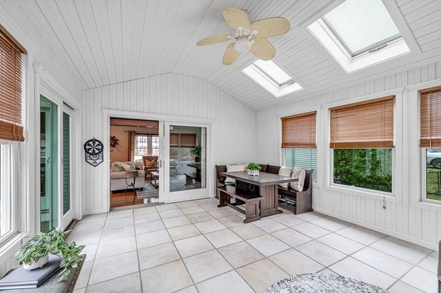 141 Tanglewood Drive, East Longmeadow, MA 01028