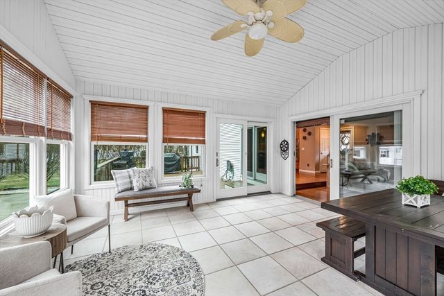 141 Tanglewood Drive, East Longmeadow, MA 01028