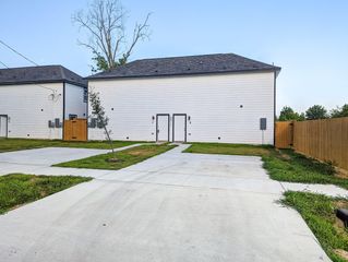 6811 Glass Street B, Houston, TX 77016