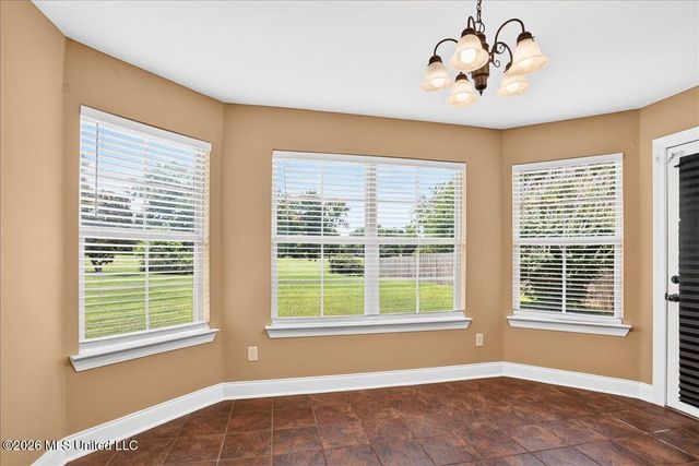 859 W Fairway Pointe Cove, Hernando, MS 38632