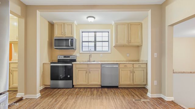 614 Bay Avenue, Panama City, FL 32401