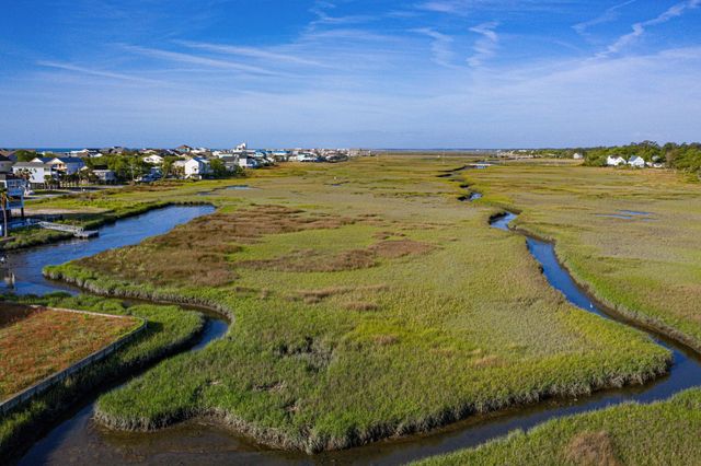 2498 Coastline Ct Unit 203, Murrells Inlet, SC 29576