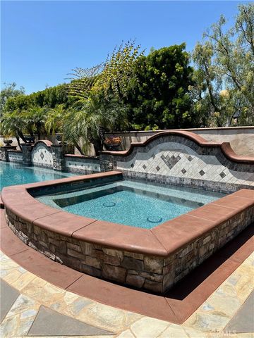 25351 MUSTANG Drive, Laguna Hills, CA 92653