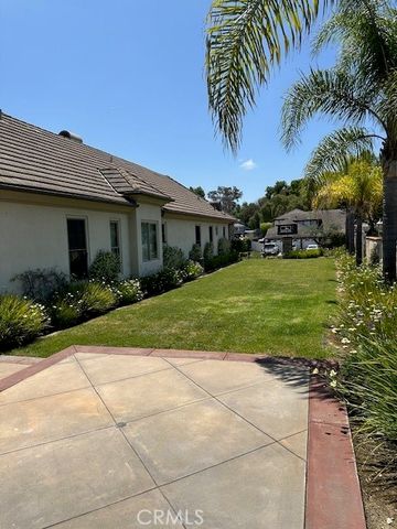 25351 MUSTANG Drive, Laguna Hills, CA 92653
