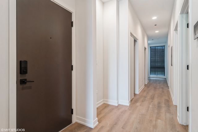 1775 N Clybourn Avenue 202, Chicago, IL 60614