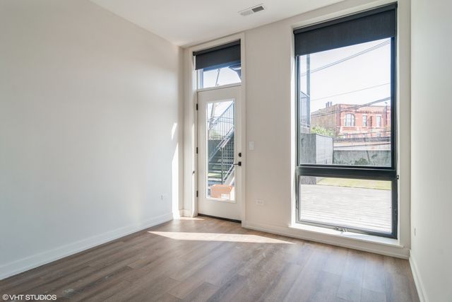 1775 N Clybourn Avenue 202, Chicago, IL 60614