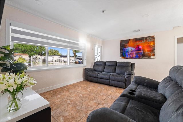 16110 NW 28th Pl, Miami Gardens, FL 33054