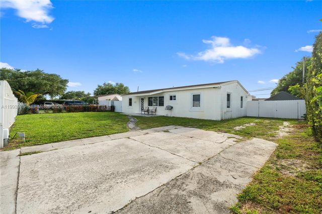 16110 NW 28th Pl, Miami Gardens, FL 33054