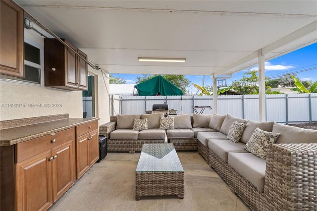 16110 NW 28th Pl, Miami Gardens, FL 33054