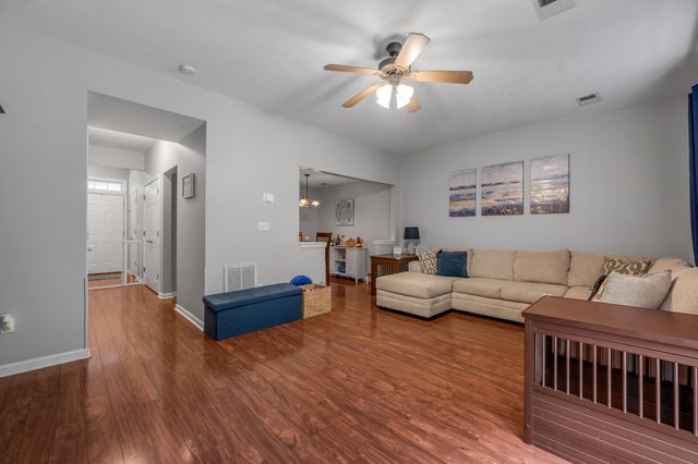3855 Lochdale Terrace 1107, Lexington, KY 40514
