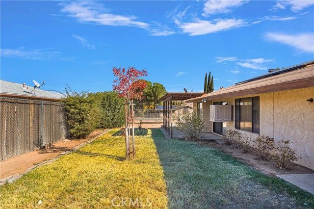 18110 Fairburn Street, Hesperia, CA 92345