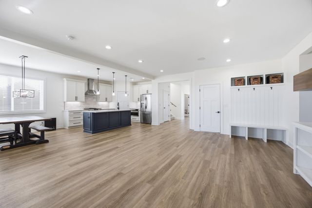 804 Shelburne Way, Nicholasville, KY 40356