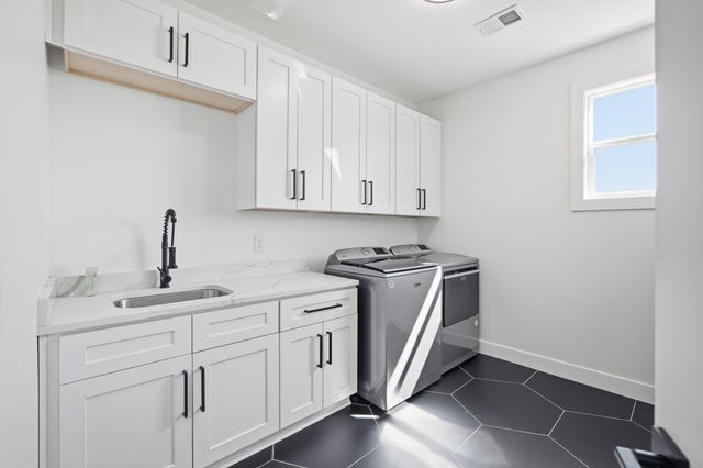 804 Shelburne Way, Nicholasville, KY 40356