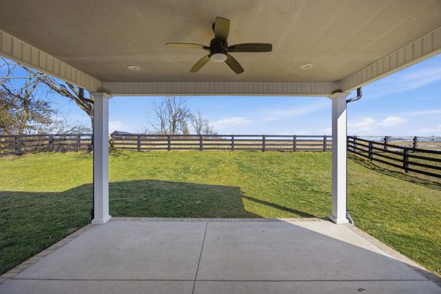 804 Shelburne Way, Nicholasville, KY 40356