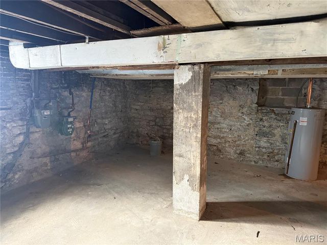 5735 Page Boulevard, St Louis, MO 63112