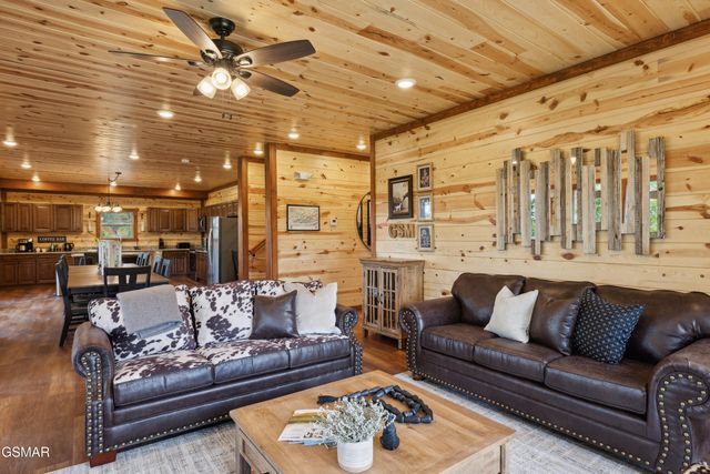 782 Bethlehem Way, Sevierville, TN 37876