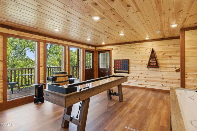 782 Bethlehem Way, Sevierville, TN 37876