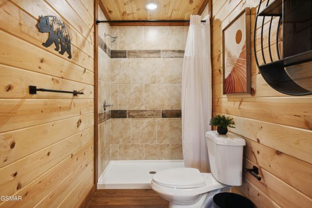 782 Bethlehem Way, Sevierville, TN 37876