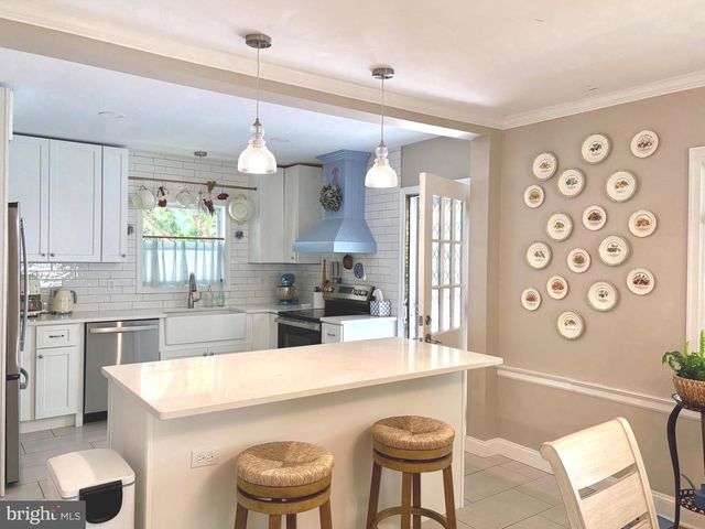 2821 RATHTON RD, Camp Hill, PA 17011