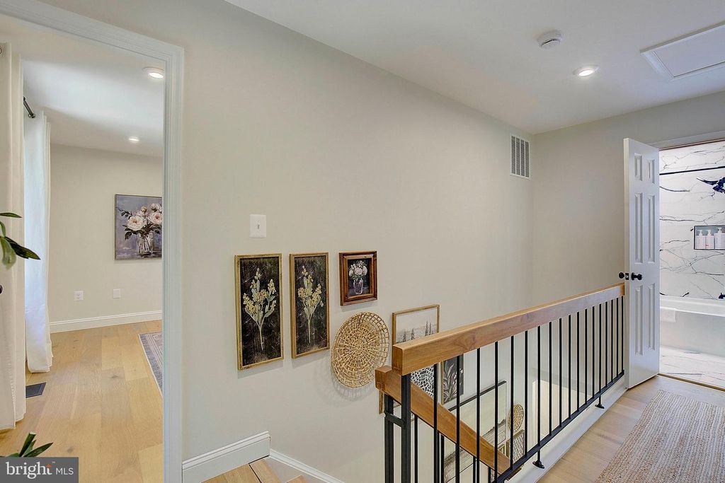 Image 21 of property listing at 431 SEAGULL LN, Lusby, MD 20657