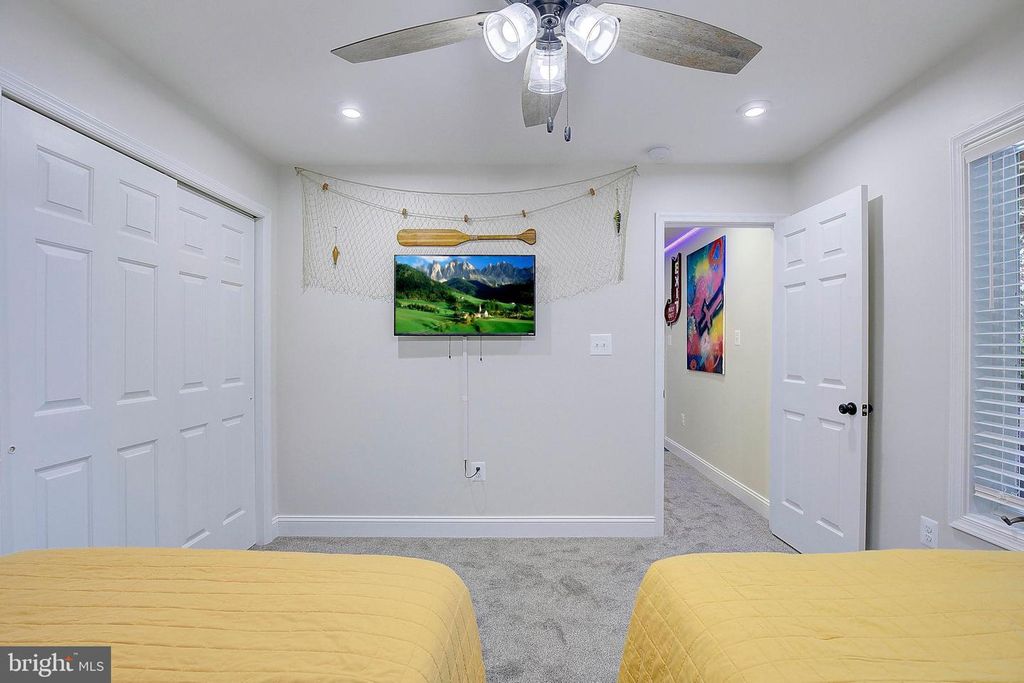 Image 42 of property listing at 431 SEAGULL LN, Lusby, MD 20657