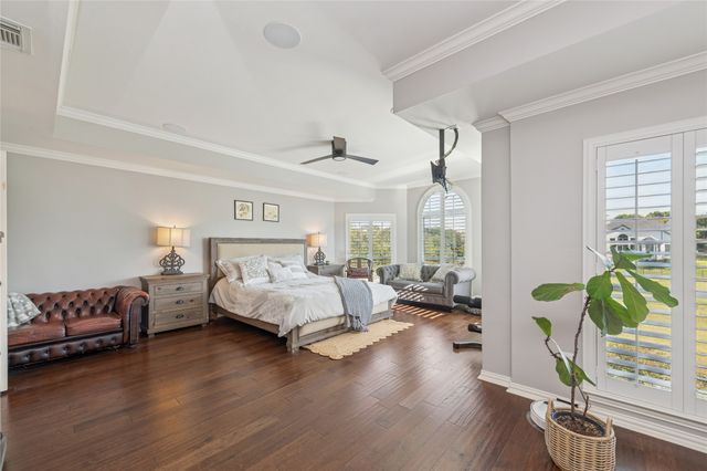 2206 Clearspring Drive N, Irving, TX 75063