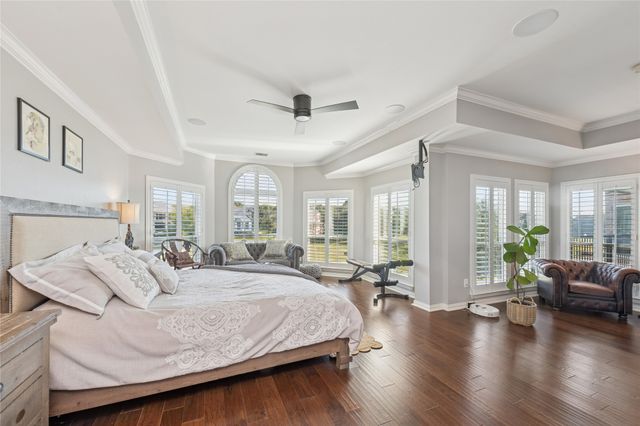 2206 Clearspring Drive N, Irving, TX 75063