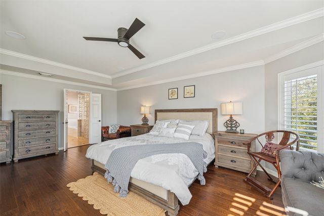 2206 Clearspring Drive N, Irving, TX 75063