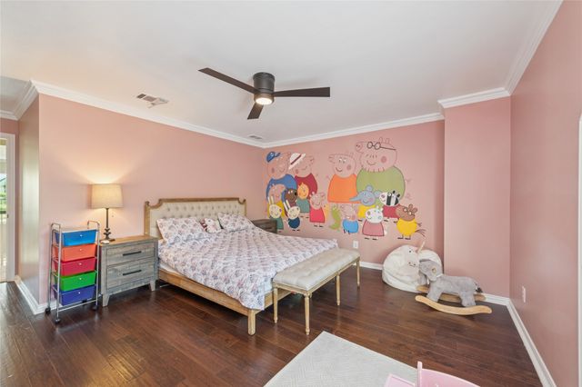 2206 Clearspring Drive N, Irving, TX 75063