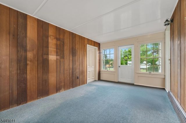 239 Quakertown Rd, Franklin Twp., NJ 08867