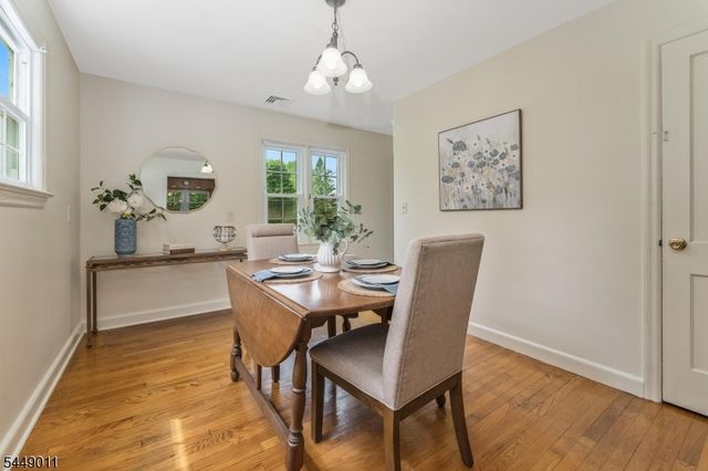 239 Quakertown Rd, Franklin Twp., NJ 08867