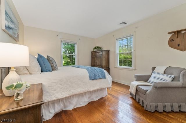 239 Quakertown Rd, Franklin Twp., NJ 08867