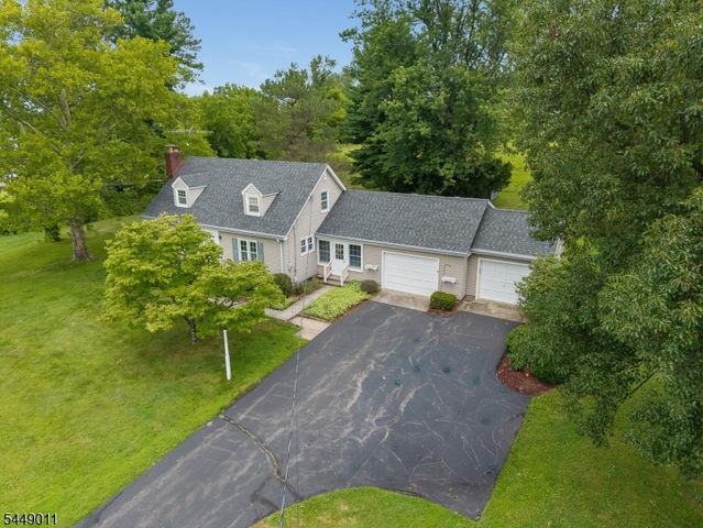 239 Quakertown Rd, Franklin Twp., NJ 08867