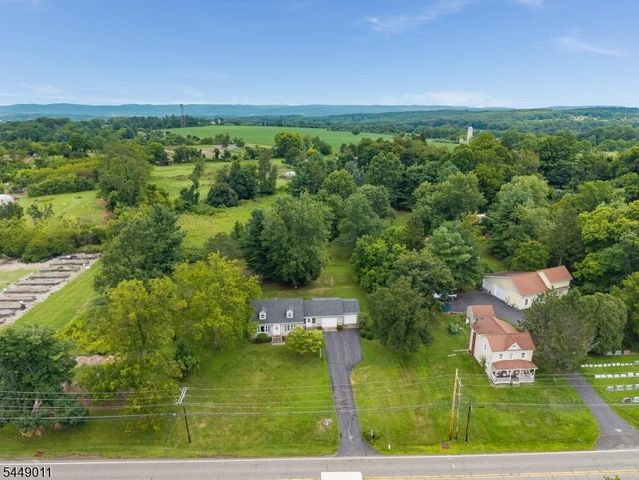239 Quakertown Rd, Franklin Twp., NJ 08867