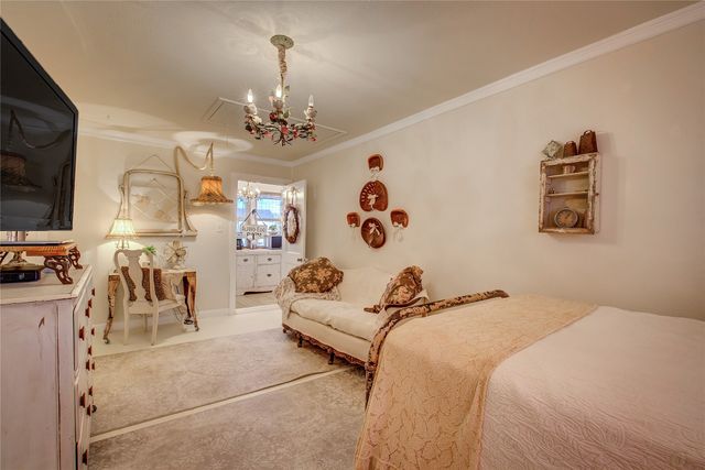 697 Tawakoni Drive, East Tawakoni, TX 75472