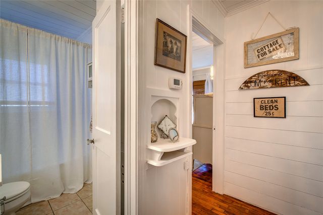 697 Tawakoni Drive, East Tawakoni, TX 75472