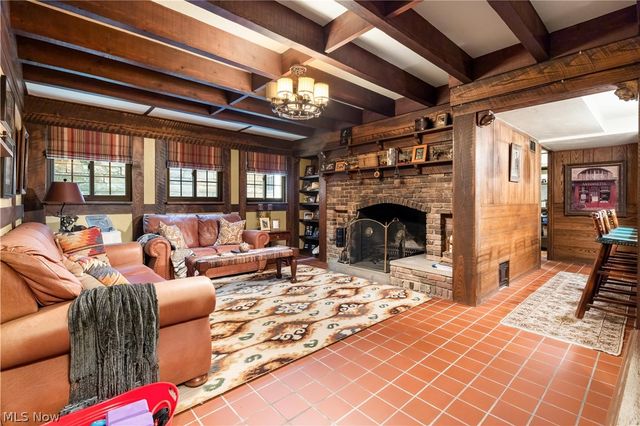 3089 Silver Lake Boulevard, Silver Lake, OH 44224