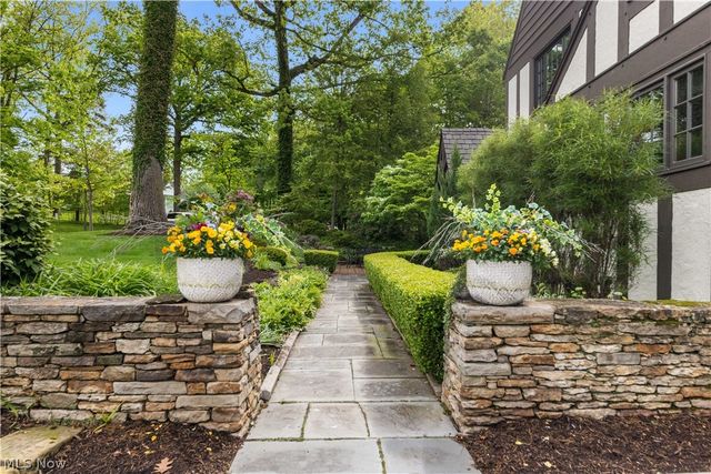 3089 Silver Lake Boulevard, Silver Lake, OH 44224