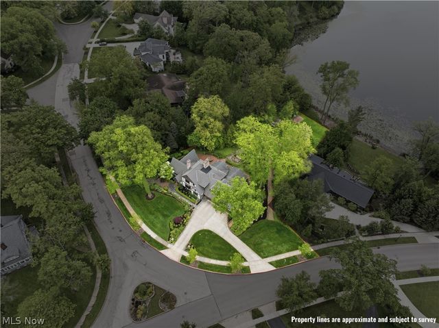 3089 Silver Lake Boulevard, Silver Lake, OH 44224