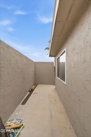 10101 WOODWAY Drive, El Paso, TX 79925