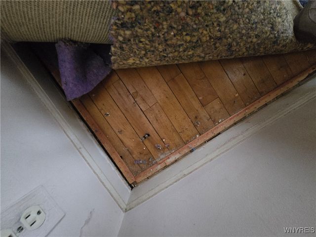 430 East Oak Orchard Street, Shelby, NY 14103