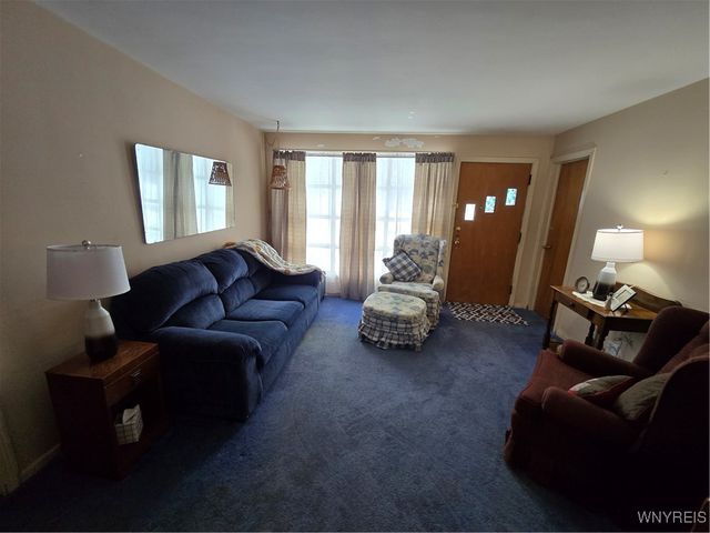 430 East Oak Orchard Street, Shelby, NY 14103