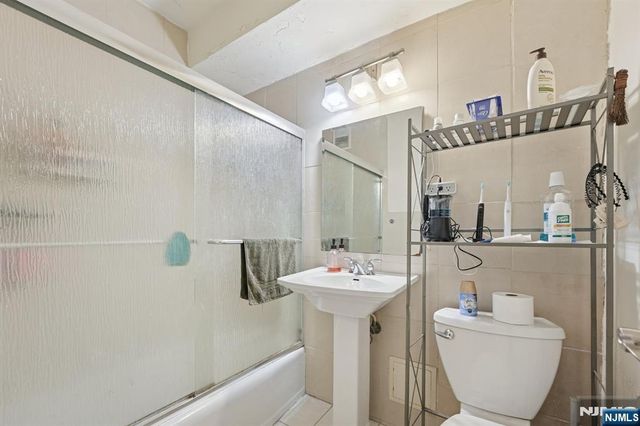 500 Central Avenue 1617, Union City, NJ 07087