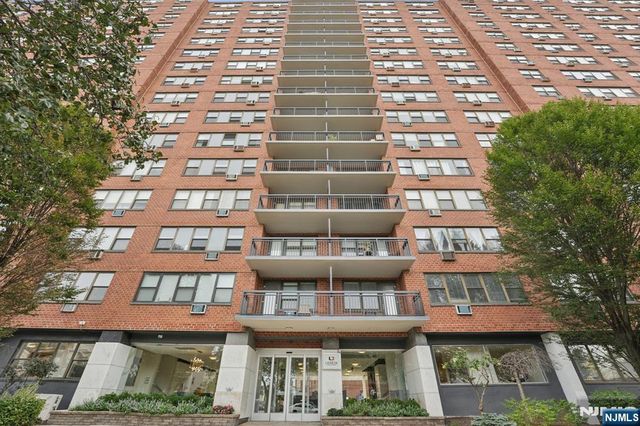 500 Central Avenue 1617, Union City, NJ 07087