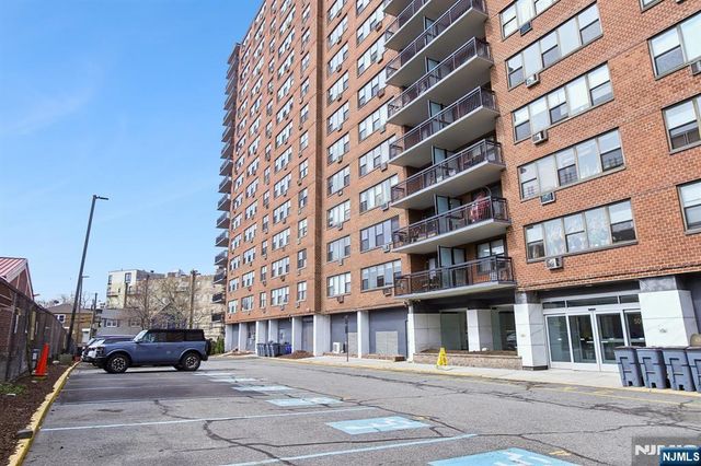 500 Central Avenue 1617, Union City, NJ 07087